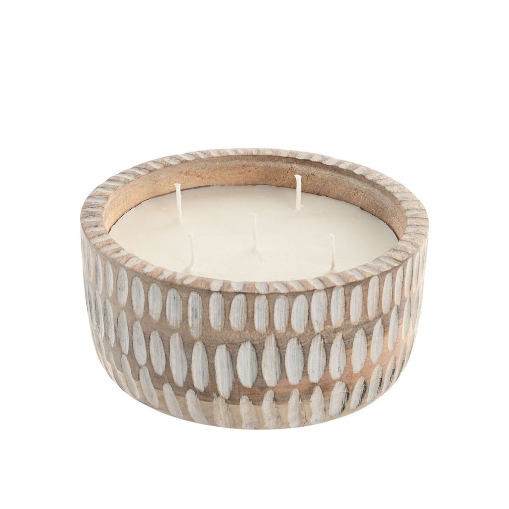 Vela perfumada em copo de madeira